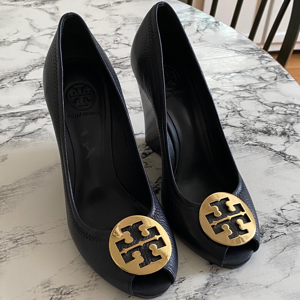 Tory Burch Blue Heels with Gold Emblem